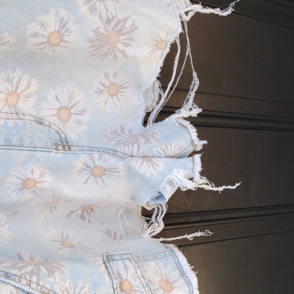 Blue jean overalls shorts - Picture 6 of 6